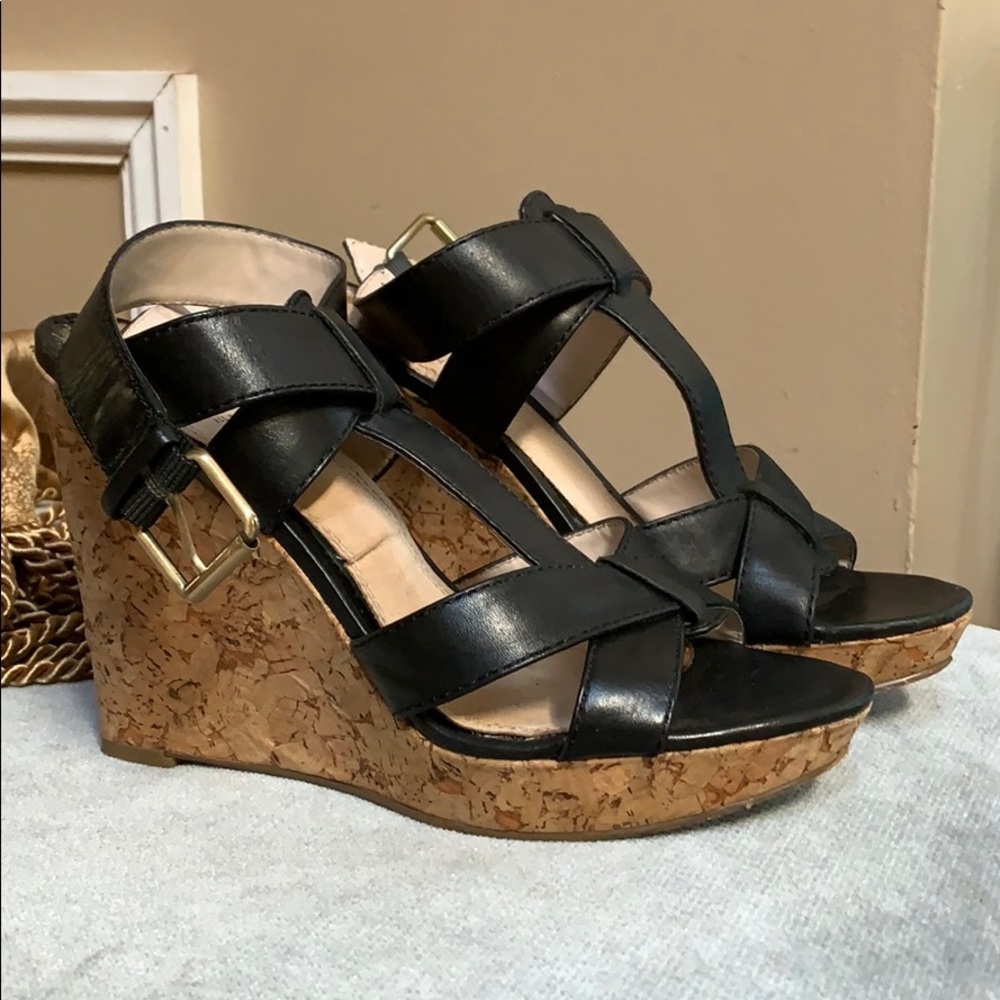 All Hail black Caron wedge size 6